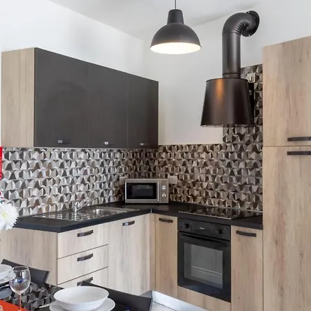 - Modern 2 Bedrooms Apt Nb 3 - Happy Apartment