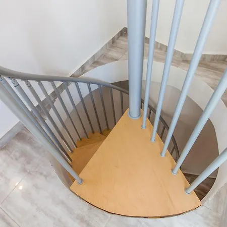 - Modern 2 Bedrooms Apt Nb 3 - Happy Apartment *