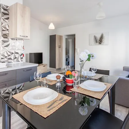 - Modern 2 Bedrooms Apt Nb 3 - Happy *